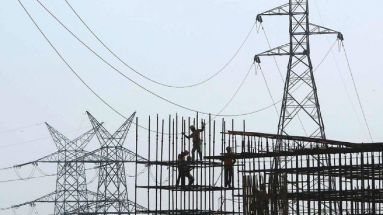 Reforma eléctrica nacerá muerta, es inconstitucional y no hay recursos para invertir: expertos