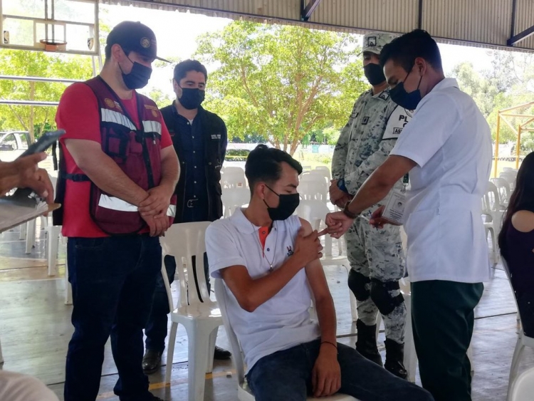 La vacunaci&oacute;n cae en la recta final del a&ntilde;o: M&eacute;xico por detr&aacute;s de Argentina y Brasil