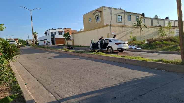 Por un vehículo con reporte de robo murió embestido un motociclista en el fraccionamiento Urbivilla del Cedro