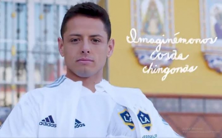 El LA Galaxy recibe a 'Chicharito' Hern&aacute;ndez imaginando cosas chingonas