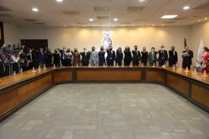 Rocha Moya toma protesta a las y los funcionarios que integrar&aacute;n su gabinete