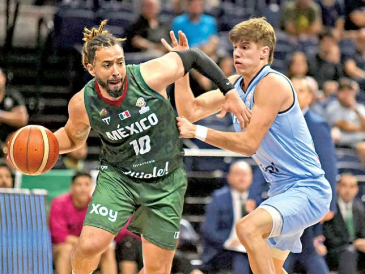 M&eacute;xico clasifica al Mundial de Basquetbol 2023; se impone 82-69 a Uruguay