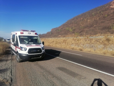 Trailero muere calcinado en accidente en los límites de Sinaloa y Sonora