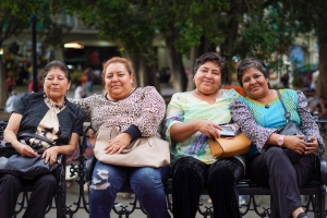 &iquest;Por qu&eacute; exactamente el 10 de Mayo? El D&iacute;a de las Madres, una conmemoraci&oacute;n con un contexto hist&oacute;rico de reivindicaci&oacute;n y pol&iacute;ticas de salud hacia la mujer