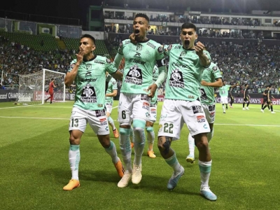 Le&oacute;n toma ventaja sobre LAFC en Final de ida de Concacaf