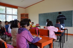 Ven riesgo de contagios masivos por regreso a escuelas