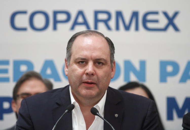 Coparmex se&ntilde;ala que estrategia actual contra el Covid esta fallando tras rebasar los 50 mil fallecimientos
