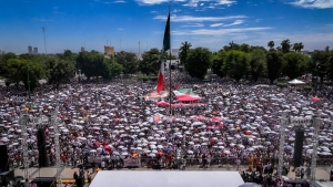 Sheinbaum, 2do. Informe de Gobierno; m&aacute;s de 45 mil sinaloenses llenan la Explanada del Palacio en Culiac&aacute;n para acompa&ntilde;ar el mensaje de la Presidenta