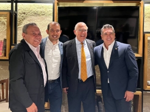Jos&eacute; &Aacute;ngel Gurr&iacute;a se baja de contienda por candidatura presidencial del PRI, PAN y PRD