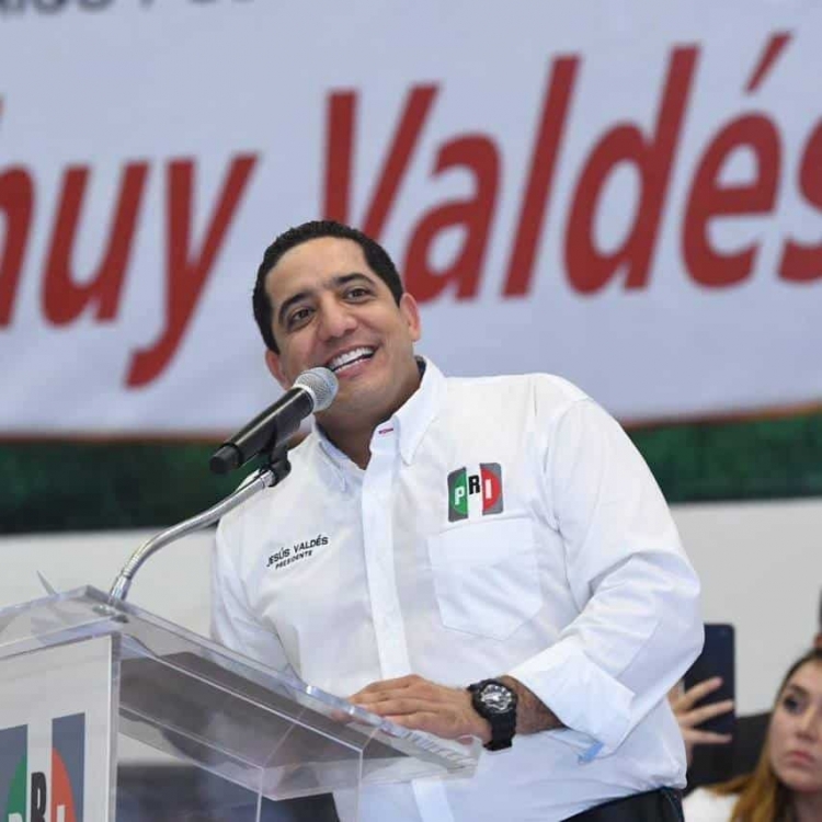 Eleno sí solicitó su registro por candidatura priista: Chuy Valdés