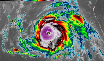 El hurac&aacute;n &acute;Ida&acute; de categor&iacute;a 4 se acerca a las costas de Louisiana