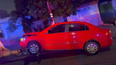 Detienen a dos presuntos delincuentes en persecución y enfrentamiento en Culiacán