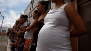 EU expande cobertura m&eacute;dica para mujeres pobres que han dado a luz