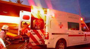 Accidente sobre la M&eacute;xico 15 a la altura de 'El Venado', Mazatl&aacute;n, deja 3 personas heridas
