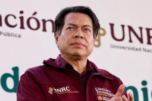 En Colima, matan a balazos a familiares de Mario Delgado; abaten a sicarios