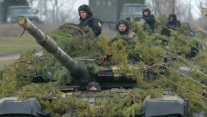Suman 20 muertos por ataque ruso con misiles en el centro de Ucrania