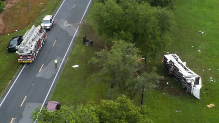Accidente de Autobús en Orlando, Florida, deja 8 jornaleros mexicanos muertos: Secretaría de Relaciones Exteriores