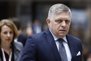 Tras ser baleado en un atentado, el primer ministro de Eslovaquia fue operado y evoluciona favorablemente