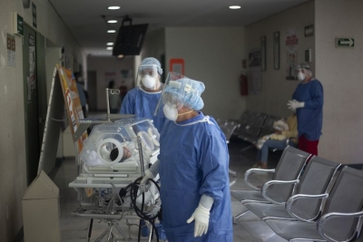Aseguradoras advierten saturaci&oacute;n de hospitales privados por Covid-19
