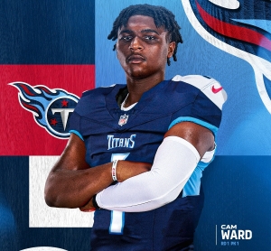 El mariscal de campo Cam Ward fue la primera selección del Draft 2025 de la NFL