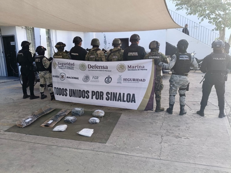 Operativo en San Ignacio, Sinaloa: Decomisan armamento de alto calibre