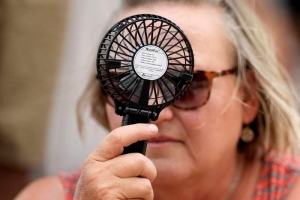 Texas pide a habitantes usar menos luz, en medio de las altas temperaturas y la ola de calor
