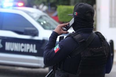 Asaltan a mujer en el estacionamiento de una plaza en La Chapultepec, Culiac&aacute;n: le roban a punta de pistola 67 mil pesos