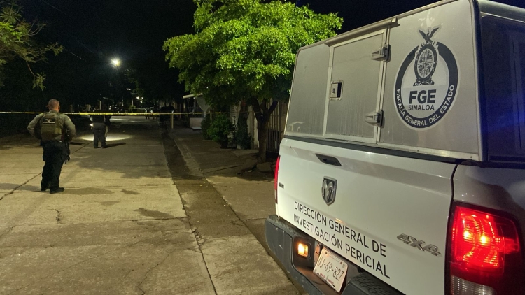 Asesinan de varios tiros a un motociclista en la Colonia Rosario Uz&aacute;rraga, al Norte de Culiac&aacute;n