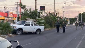 Conductor de una camioneta queda herido en ataque a balazos en la colonia Hidalgo, Culiacán