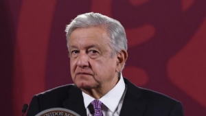 Exconsejeros advierten riesgos sobre el &ldquo;Plan B&rdquo; de reforma electoral de AMLO