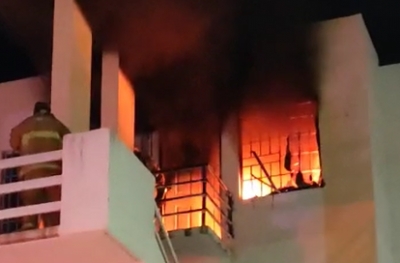 Dos personas incendian departamento en el cuarto piso en Alturas del Sur y se dan a la fuga