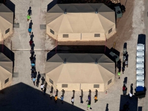 Corte de EU avala expulsar a ni&ntilde;os migrantes no acompa&ntilde;ados