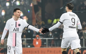 Jugadores del PSG dan positivo al covid, incluido Messi