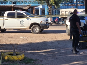 Asesinan a presunto delincuente durante enfrentamiento a balazos en Villa Ju&aacute;rez, Navolato