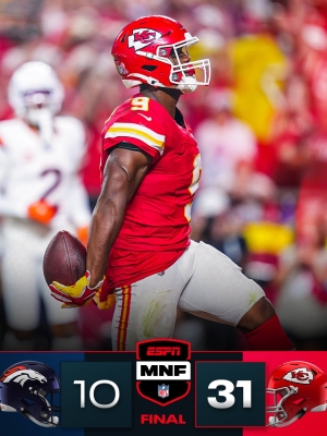 Kansas City aplasta a Denver en el regreso del quarterback Mahomes