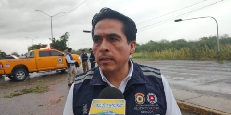 Menor de 3 años muere al recibir descarga eléctrica durante la lluvia, en Juan José Ríos, Guasave