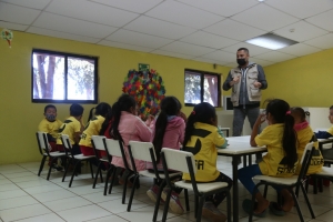 Llevan programa de acciones preventivas a campo agrícola en Navolato