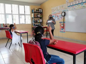 Con 3 alumnos por salón regresaron a clases en Campeche