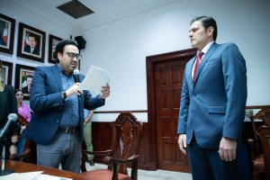 Jos&eacute; Ernesto Pe&ntilde;uelas Castellanos toma protesta como secretario del Ayuntamiento de Culiac&aacute;n