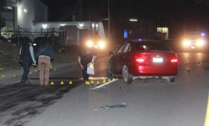 Asesinan a dos hombres en un auto sobre la carretera M&eacute;xico 15 al sur Culiac&aacute;n
