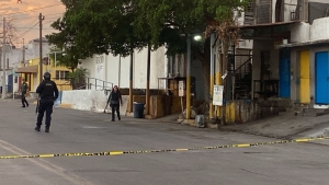 Hieren a balazos a padre e hijo en la colonia Jorge Almada