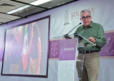 Se trabaja en la reactivaci&oacute;n de los vuelos de CDMX a Culiac&aacute;n: Rocha Moya