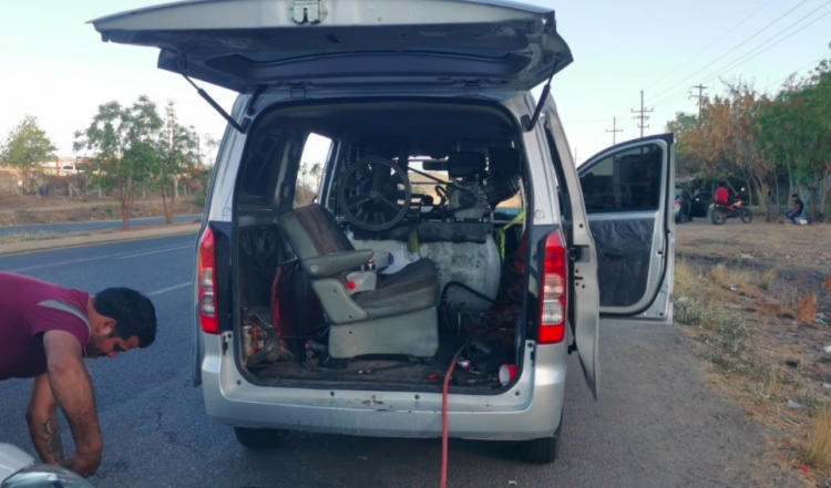 Sin personas lesionadas usuarias de la M&eacute;xico 15 luego de arrojo de "ponchallantas"