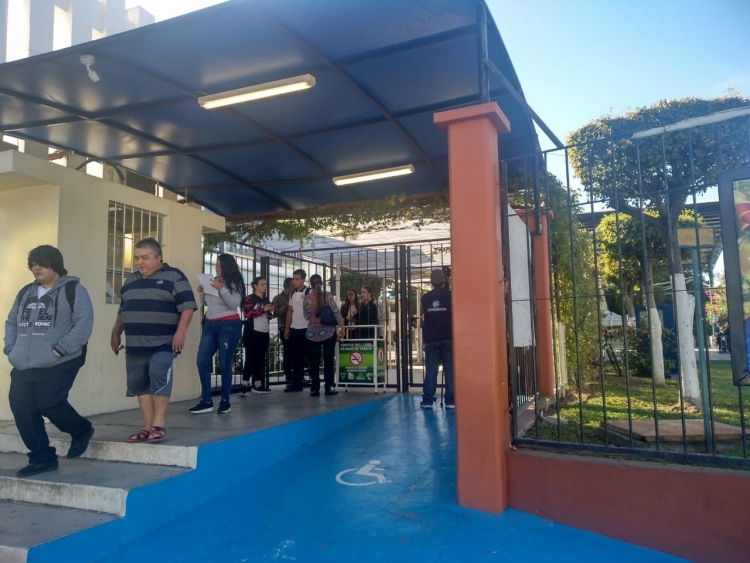 Amenaza de balacera en Prepa Zapata de la UAS alerta a padres y alumnos