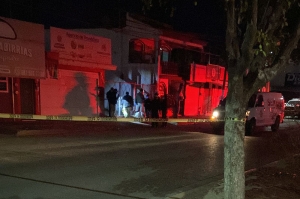 Familia es atacada a balazos por grupo armado en Fracc. Los &Aacute;ngeles, Culiac&aacute;n; muere un menor de 12 a&ntilde;os de edad y un hombre de 40