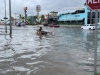 Inundaciones y vehículos arrastrados deja la lluvia en Mazatlán