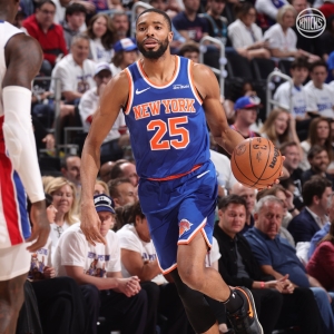 Los Knicks toman ventaja en la serie de postemporada ante Pistones