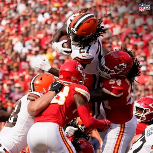 Winston lider&oacute; la jornada inaugural de la NFL con cinco anotaciones
