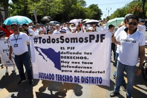 Jueza proh&iacute;be tocar fideicomisos del Poder Judicial para Acapulco