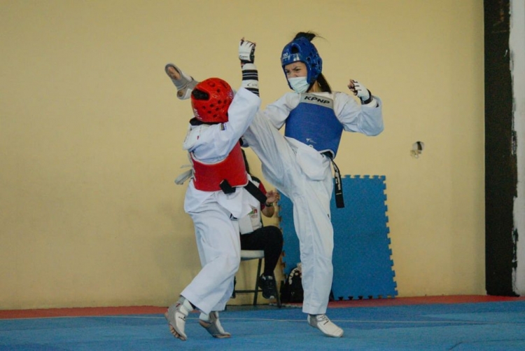 Gana Culiacán selectivo estatal de taekwondo